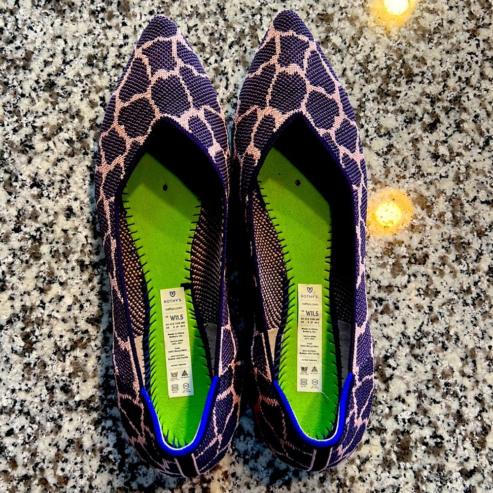 Rothy’s “The Point” in Violet Purple Giraffe (retired and rare color) in 11.5